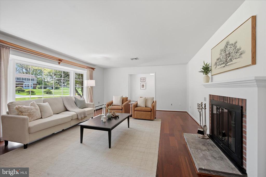 1369 PIEDMONT DRIVE