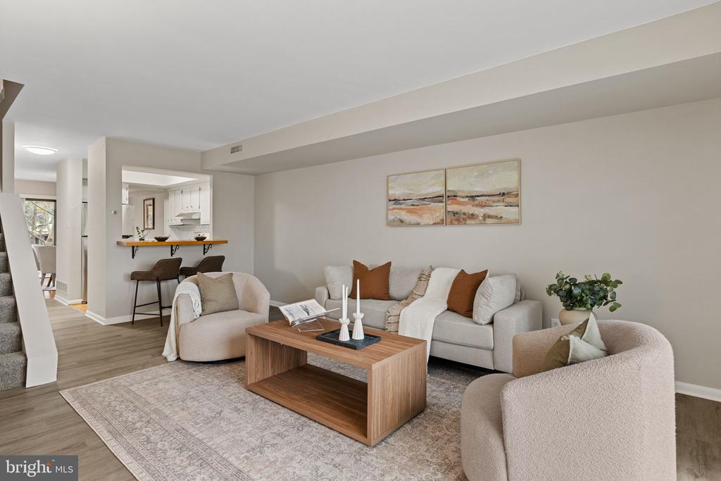 297 SUMMIT HOUSE Unit: 297