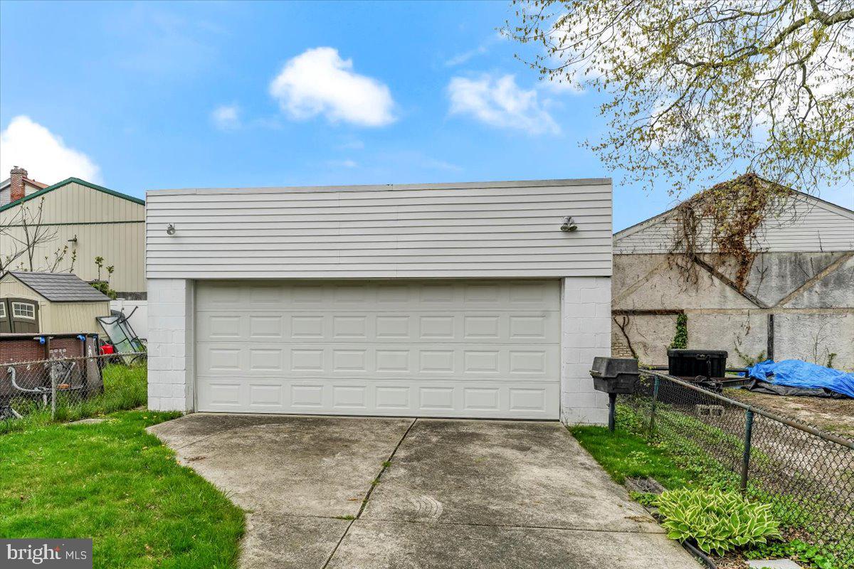 411 Crotzer Ave