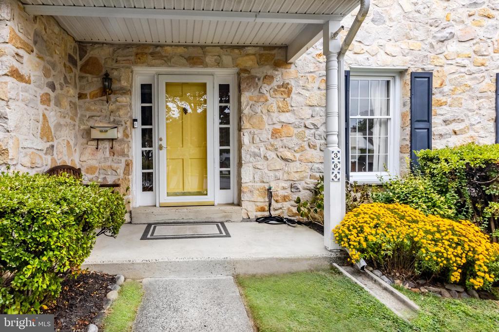 364 Foulke Ln