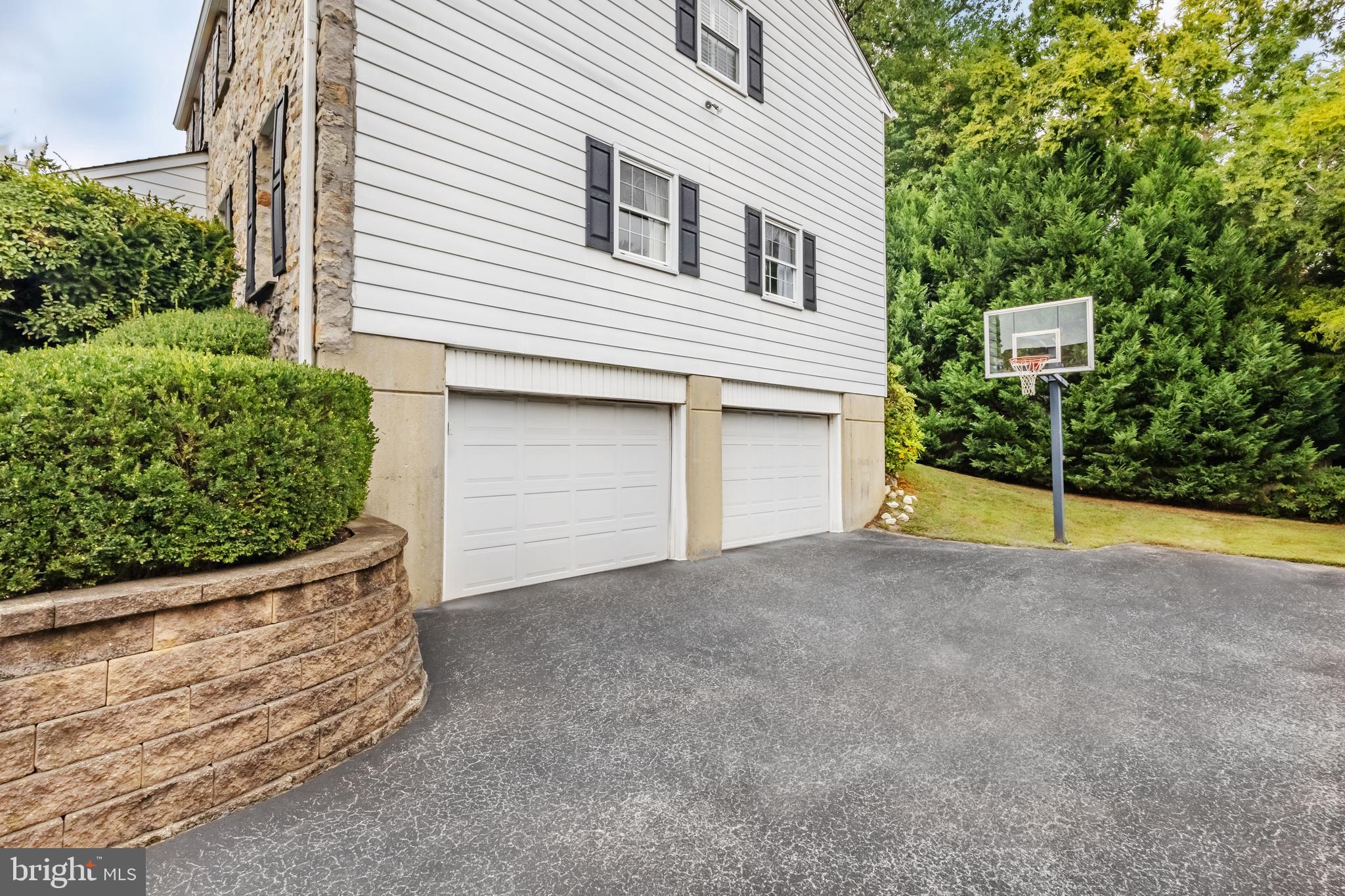 364 Foulke Ln