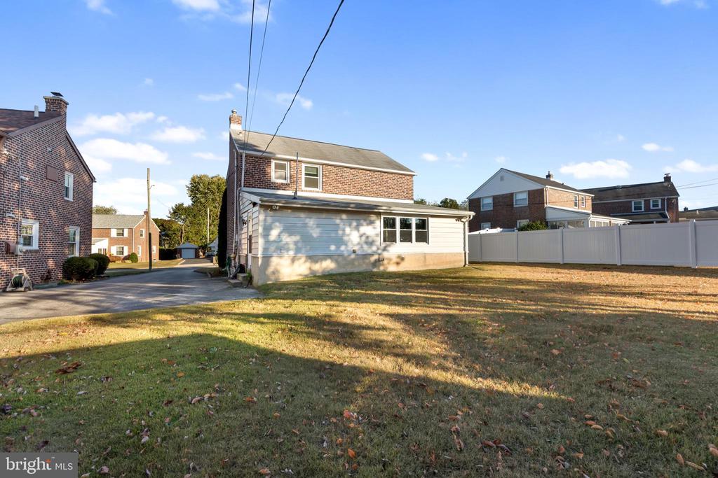 38 Barbara Dr