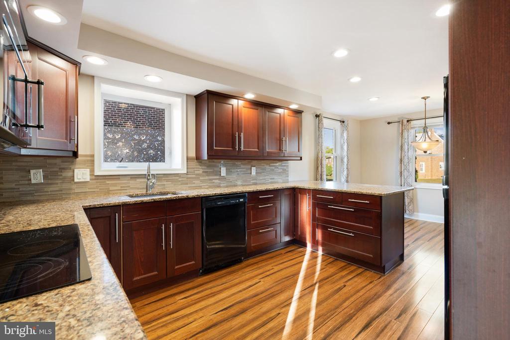 38 Barbara Dr