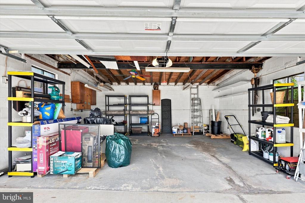 411 CROTZER AVENUE