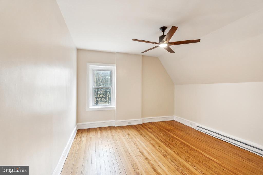 125 Township Line Rd