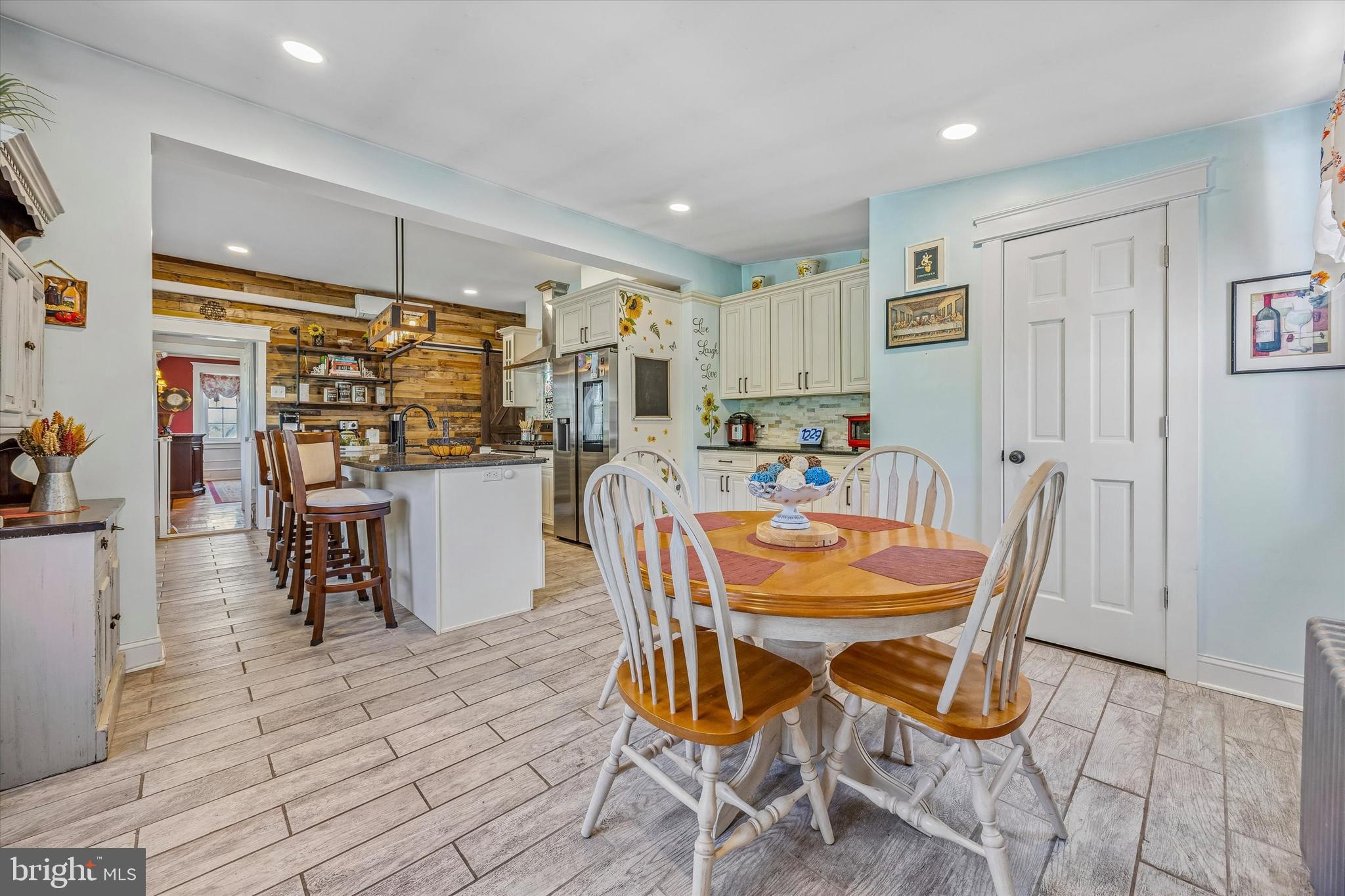 917 DEKALB PIKE