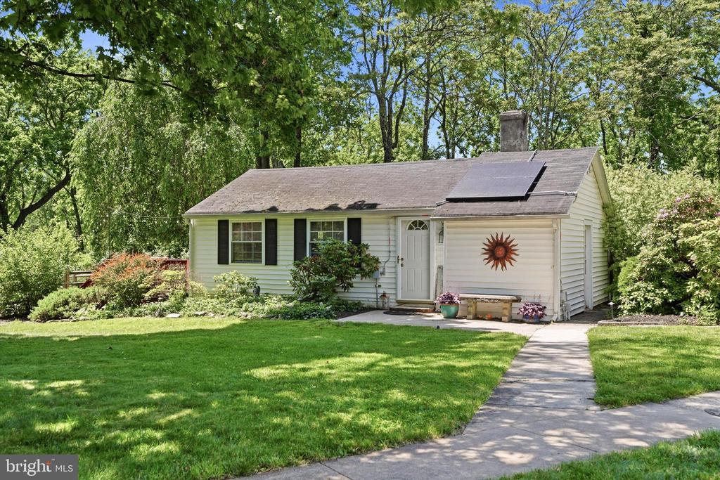 917 DEKALB PIKE