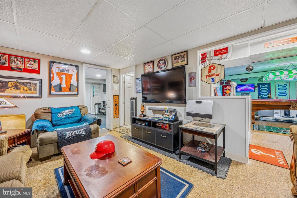 917 DEKALB PIKE