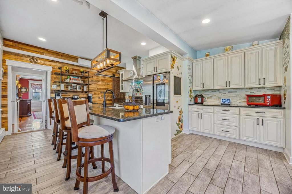 917 DEKALB PIKE