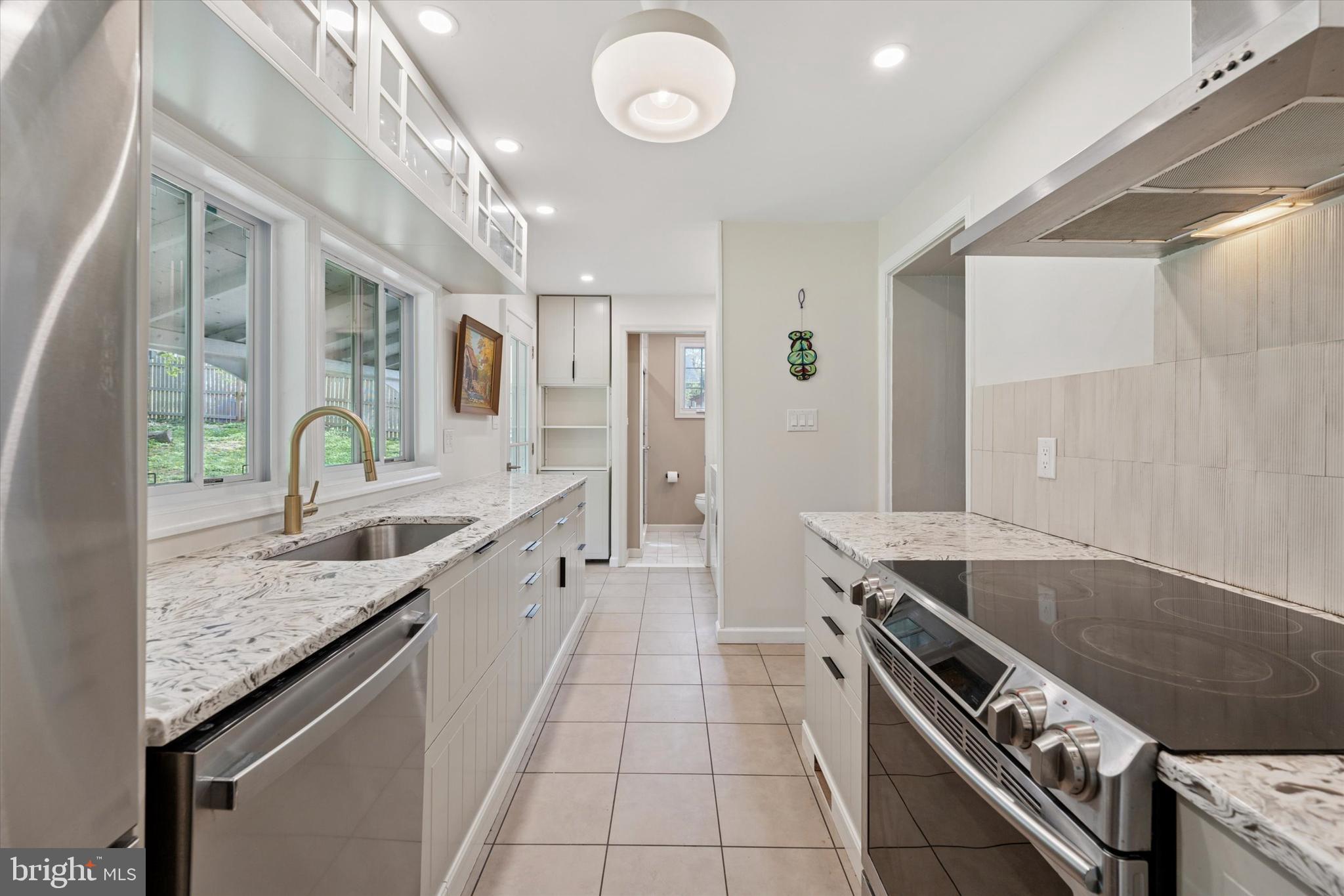 2513 BUTLER PIKE