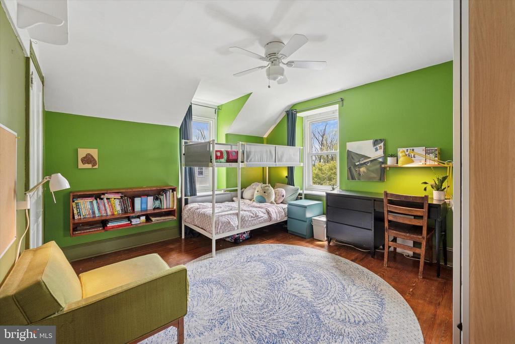 2513 BUTLER PIKE