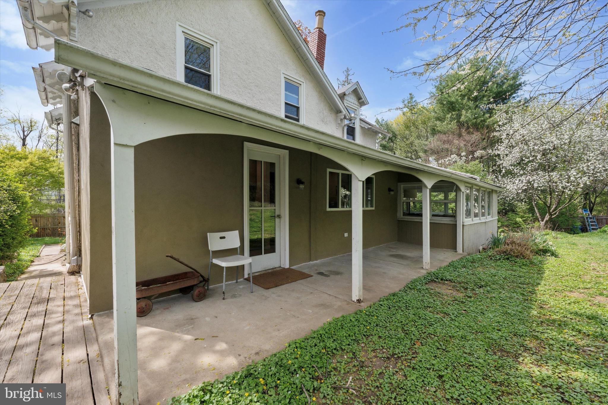 2513 BUTLER PIKE