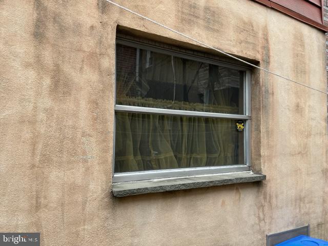 841 CROSS STREET