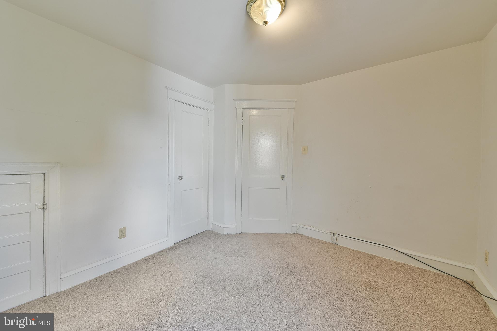247 E Cliveden STREET