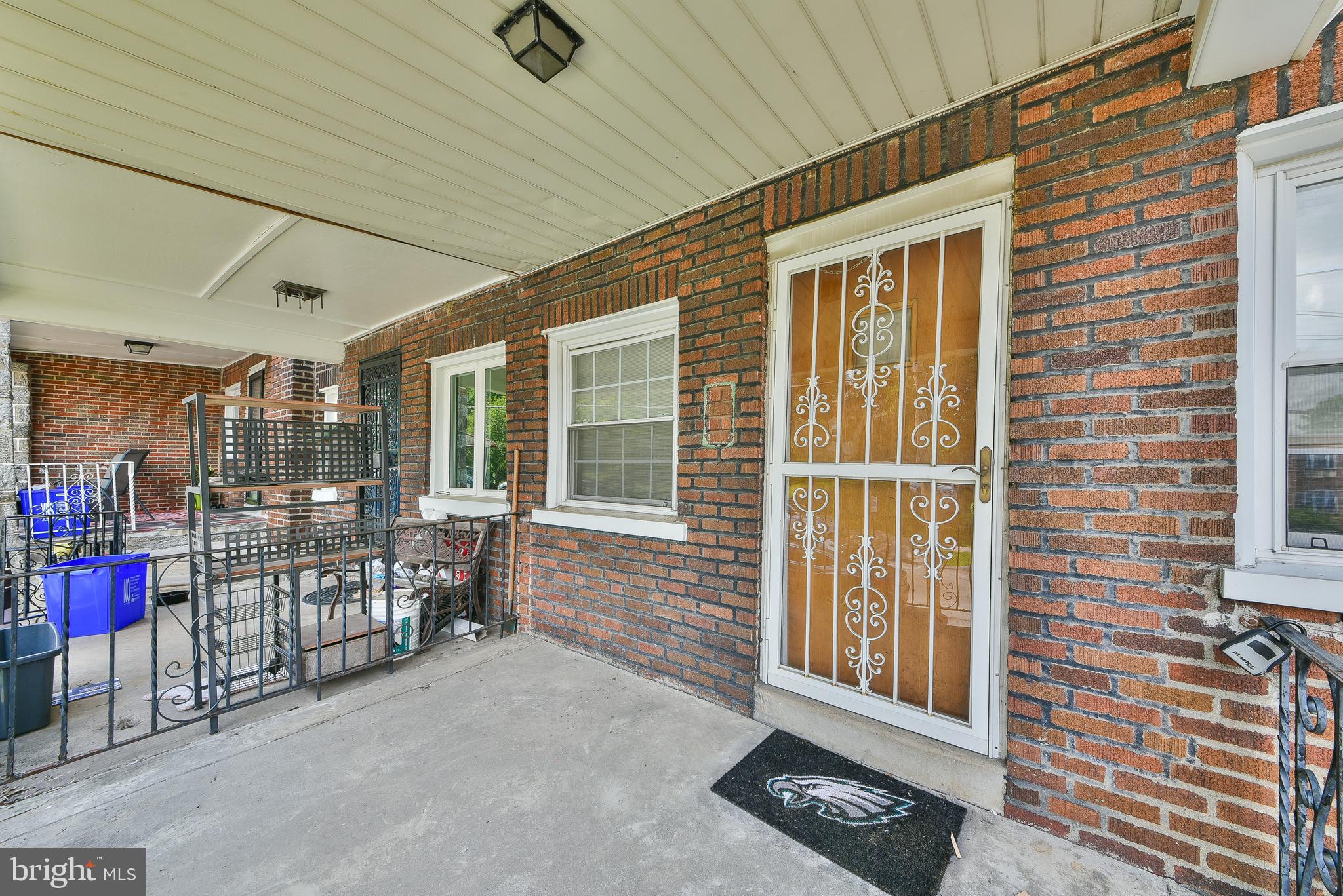 247 E Cliveden STREET