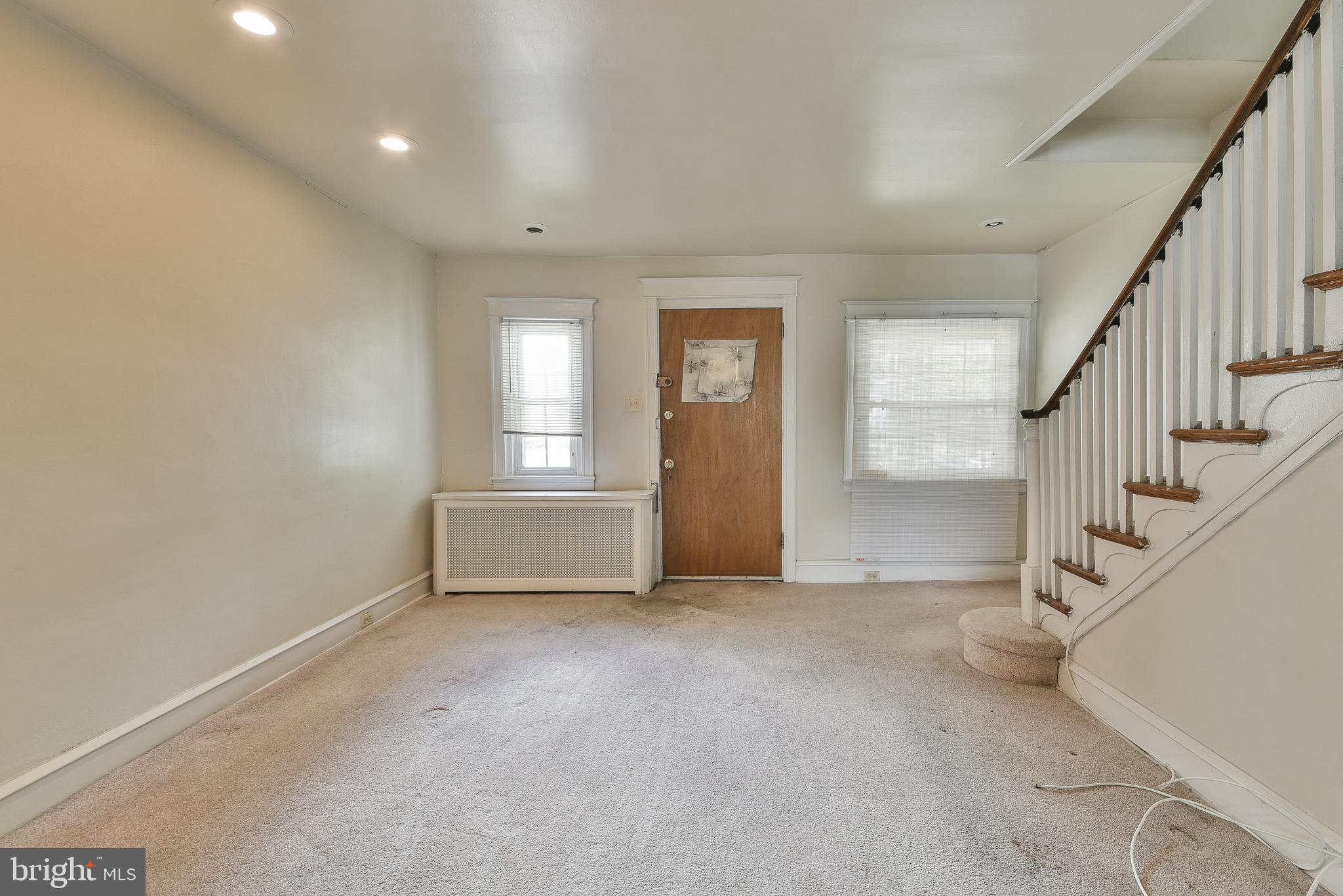 247 E Cliveden STREET