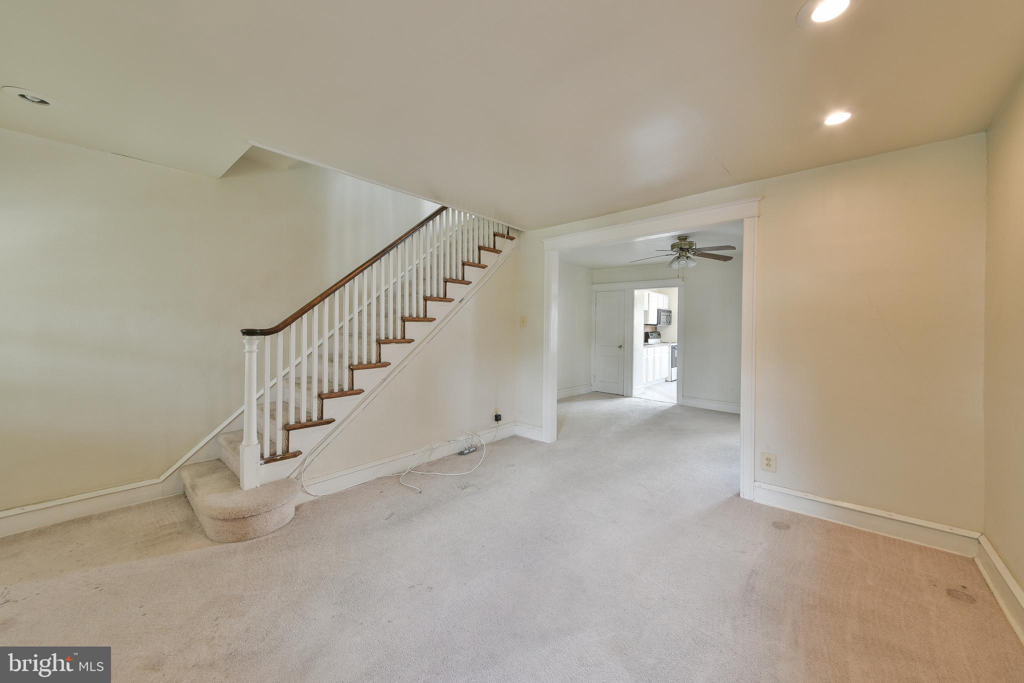 247 E Cliveden STREET