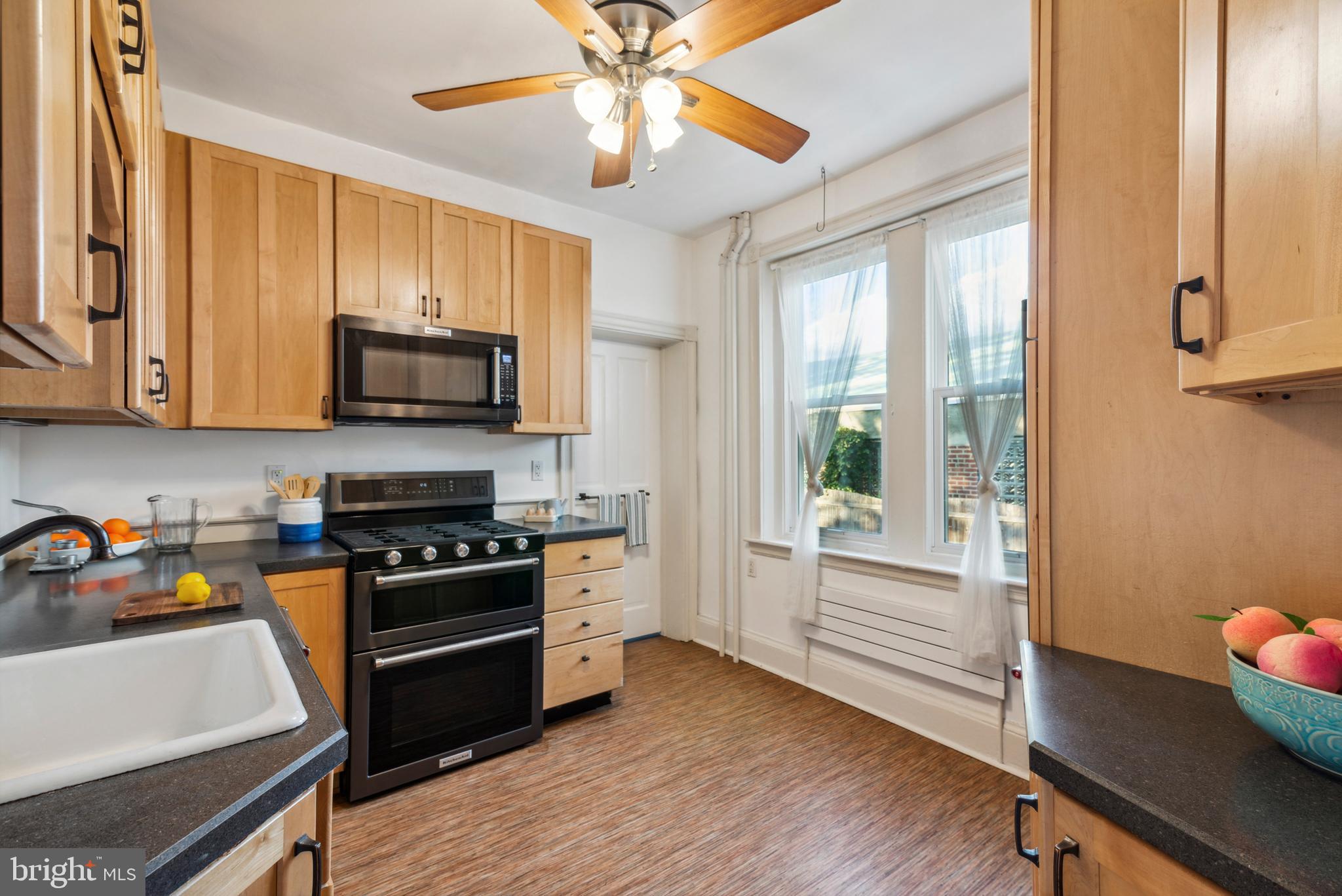 13 W Mount Airy AVENUE