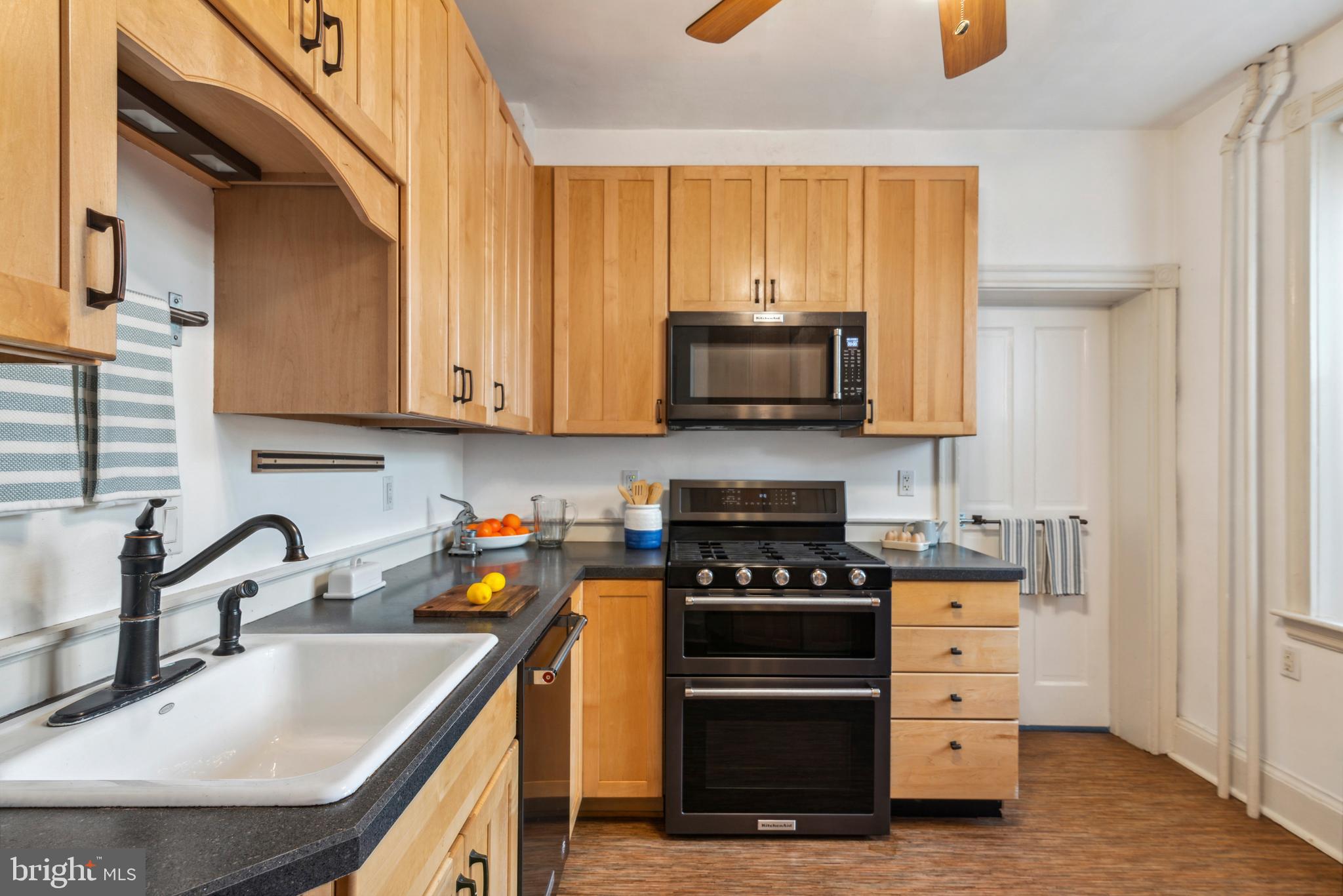 13 W Mount Airy AVENUE