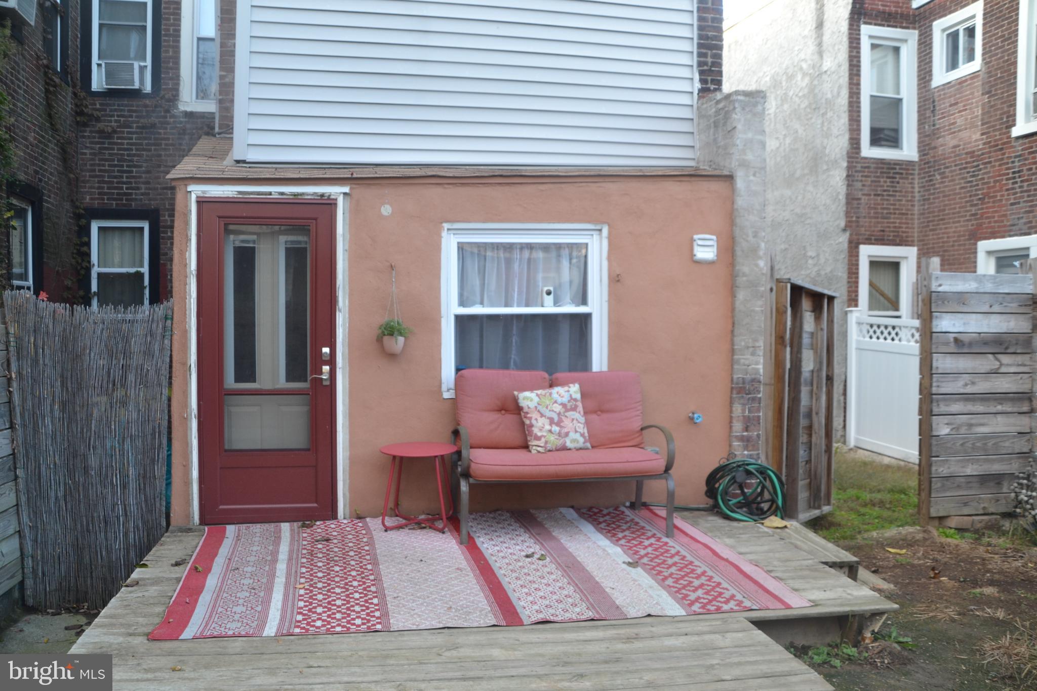 26 E Pleasant Street