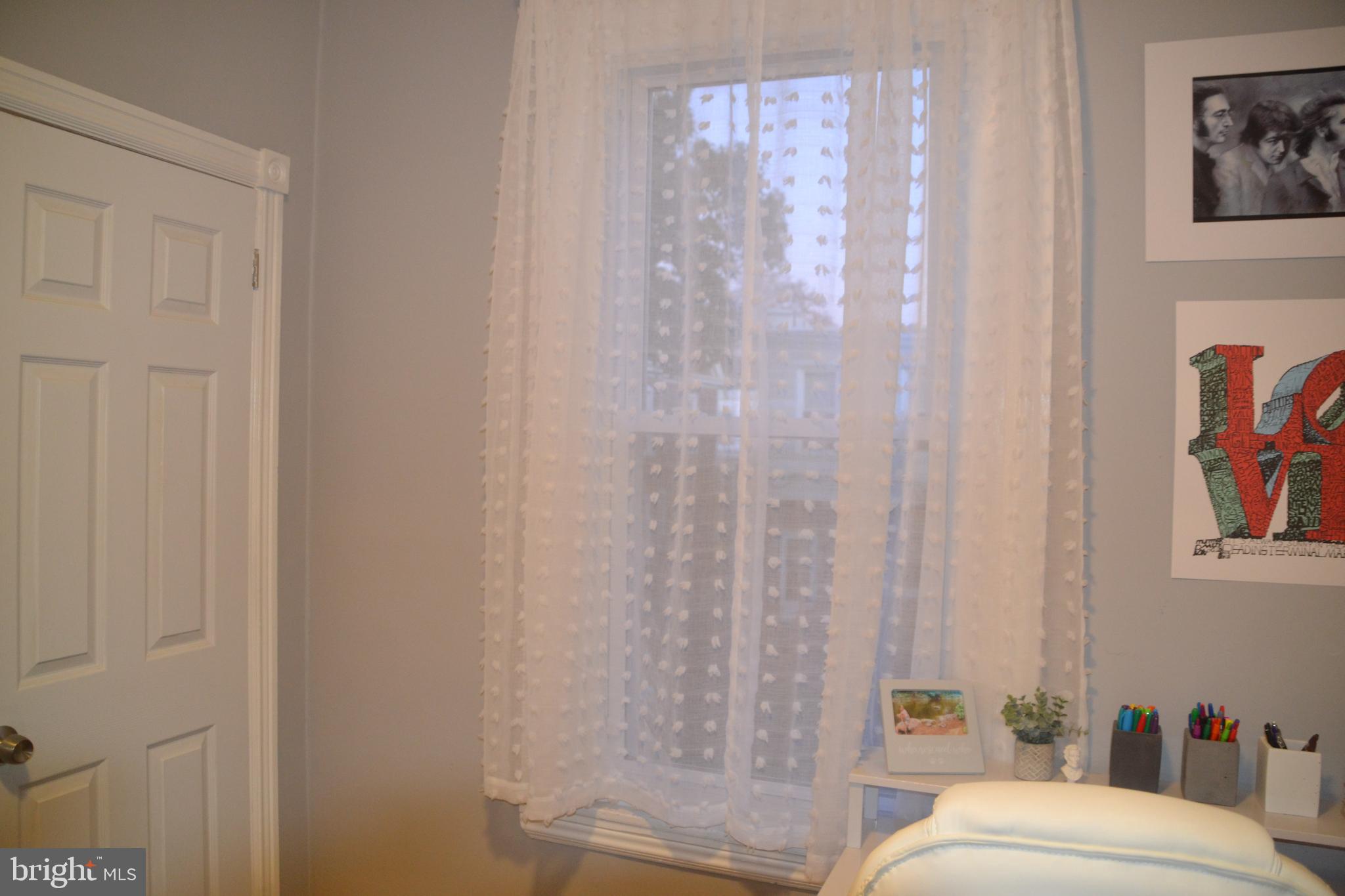 26 E Pleasant Street