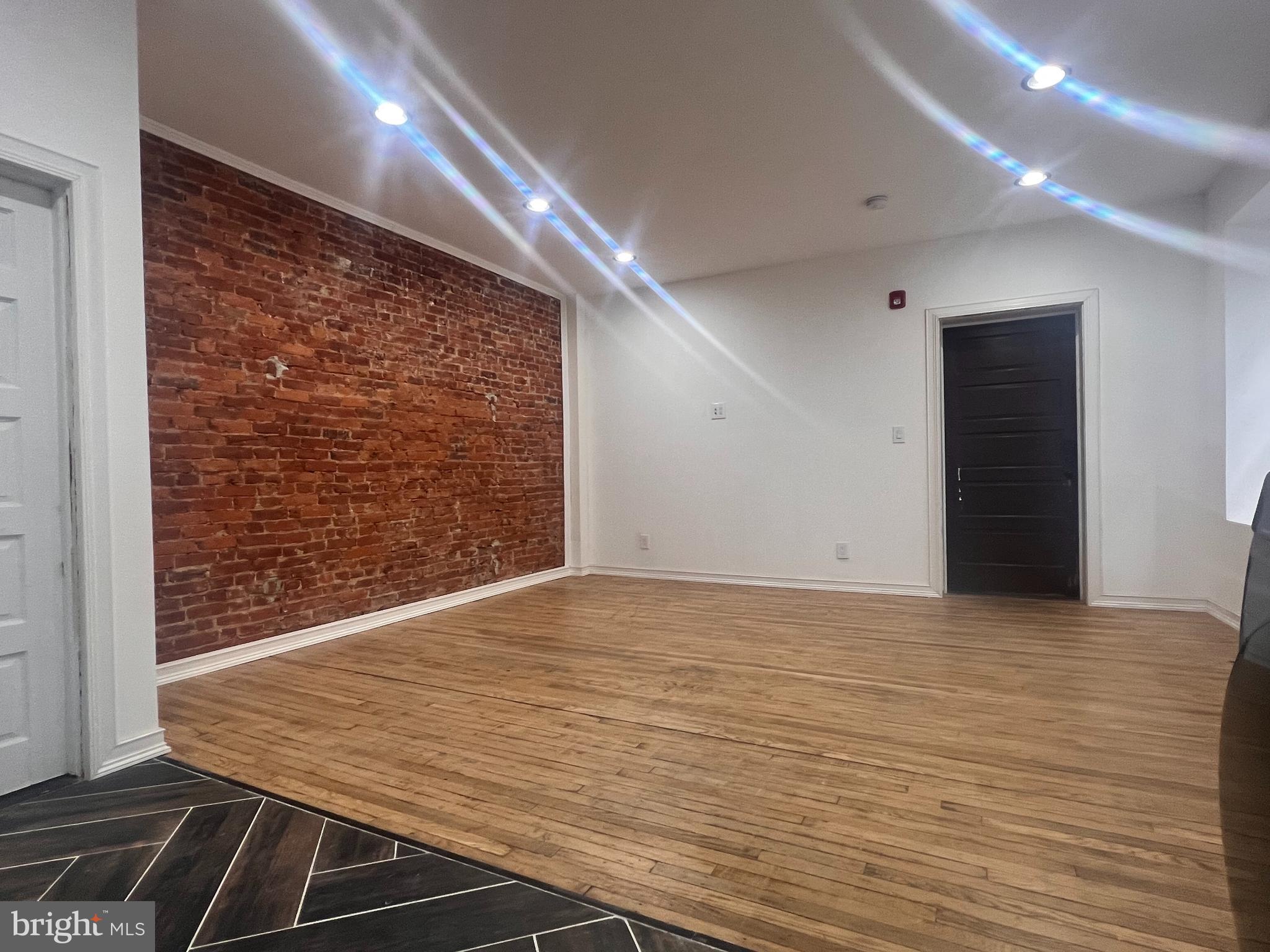 6342 Greene STREET Unit: 2