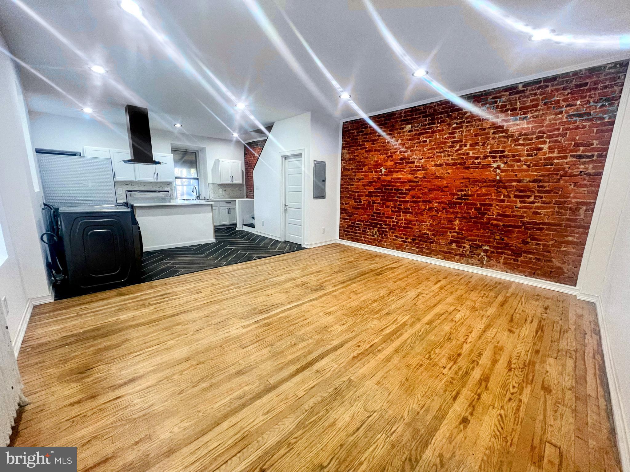 6342 Greene STREET Unit: 2