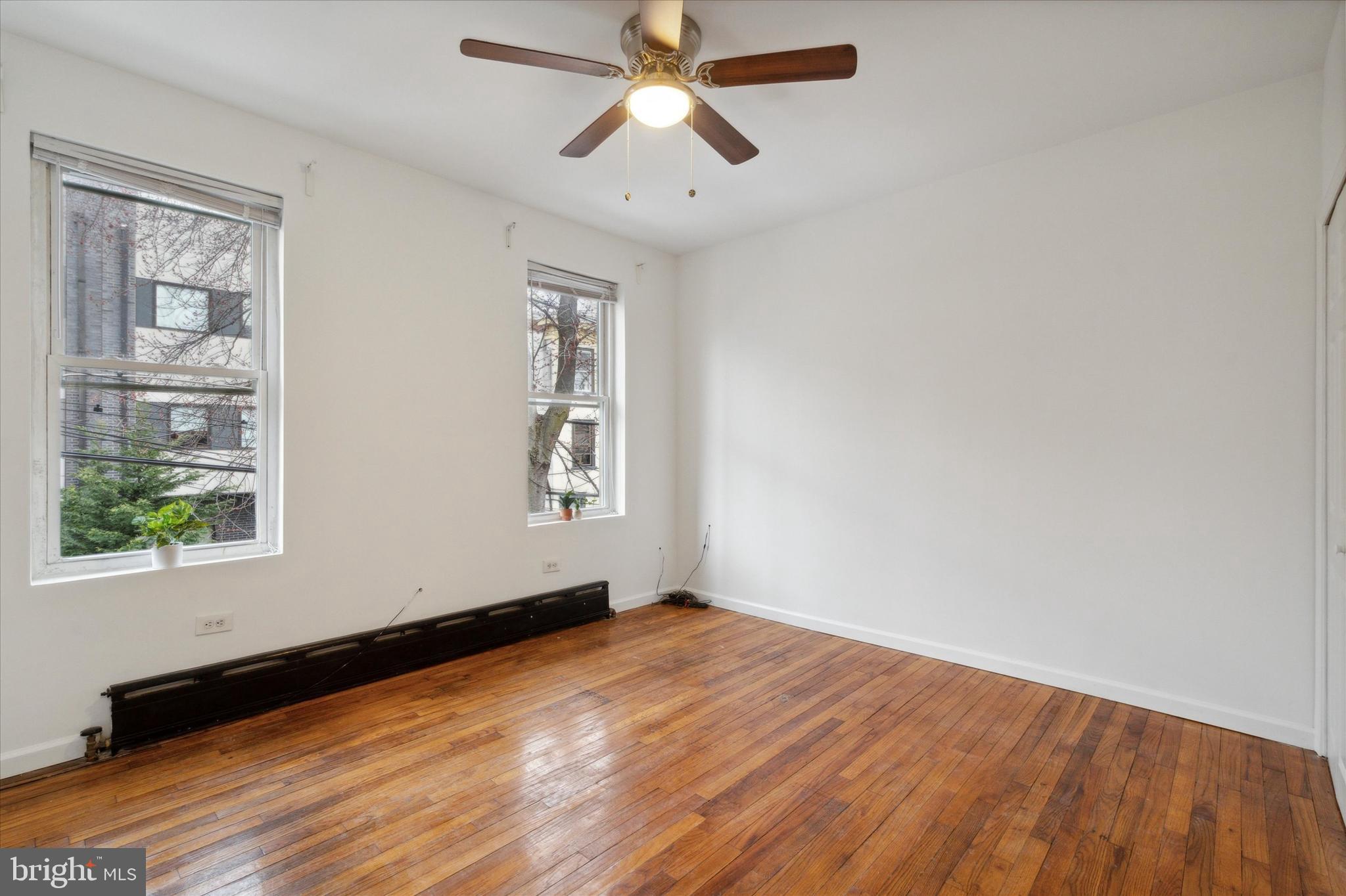 1212 Day St