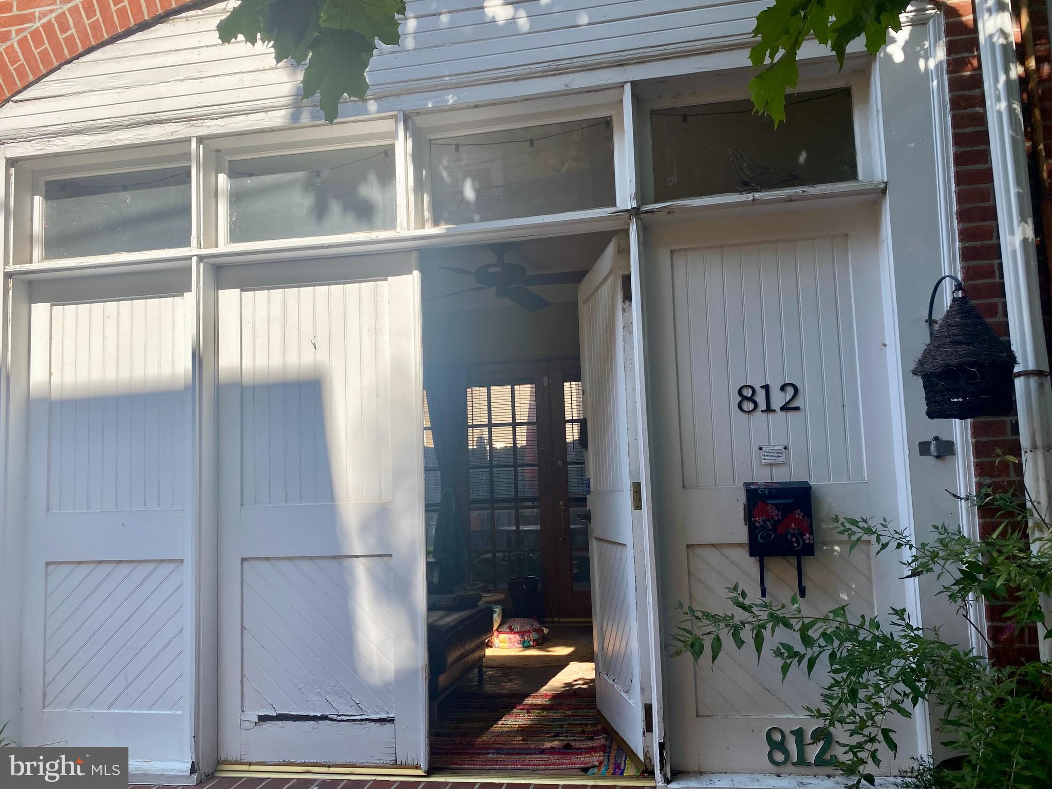 812-16 S Hancock St