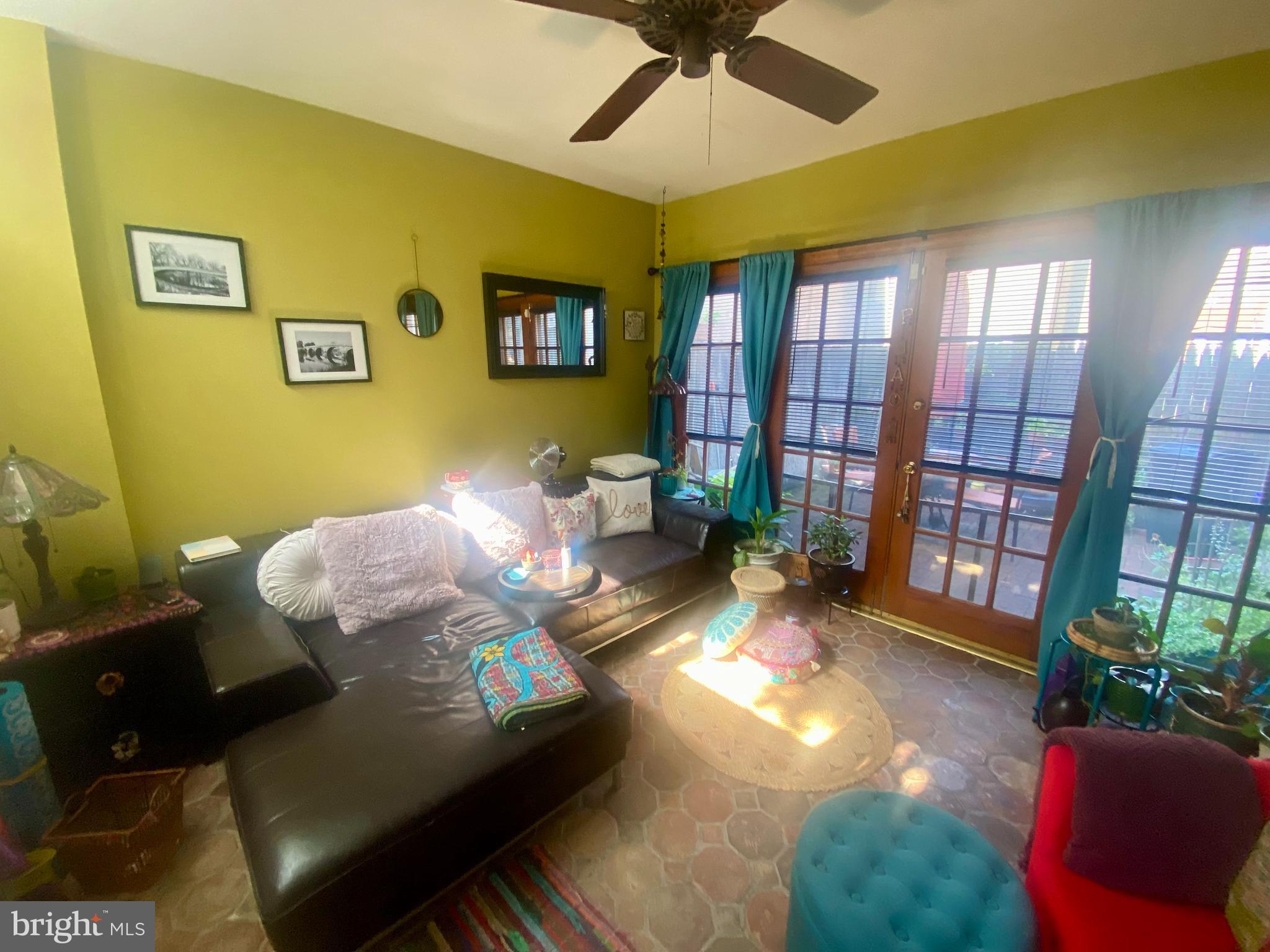 812-16 S Hancock St