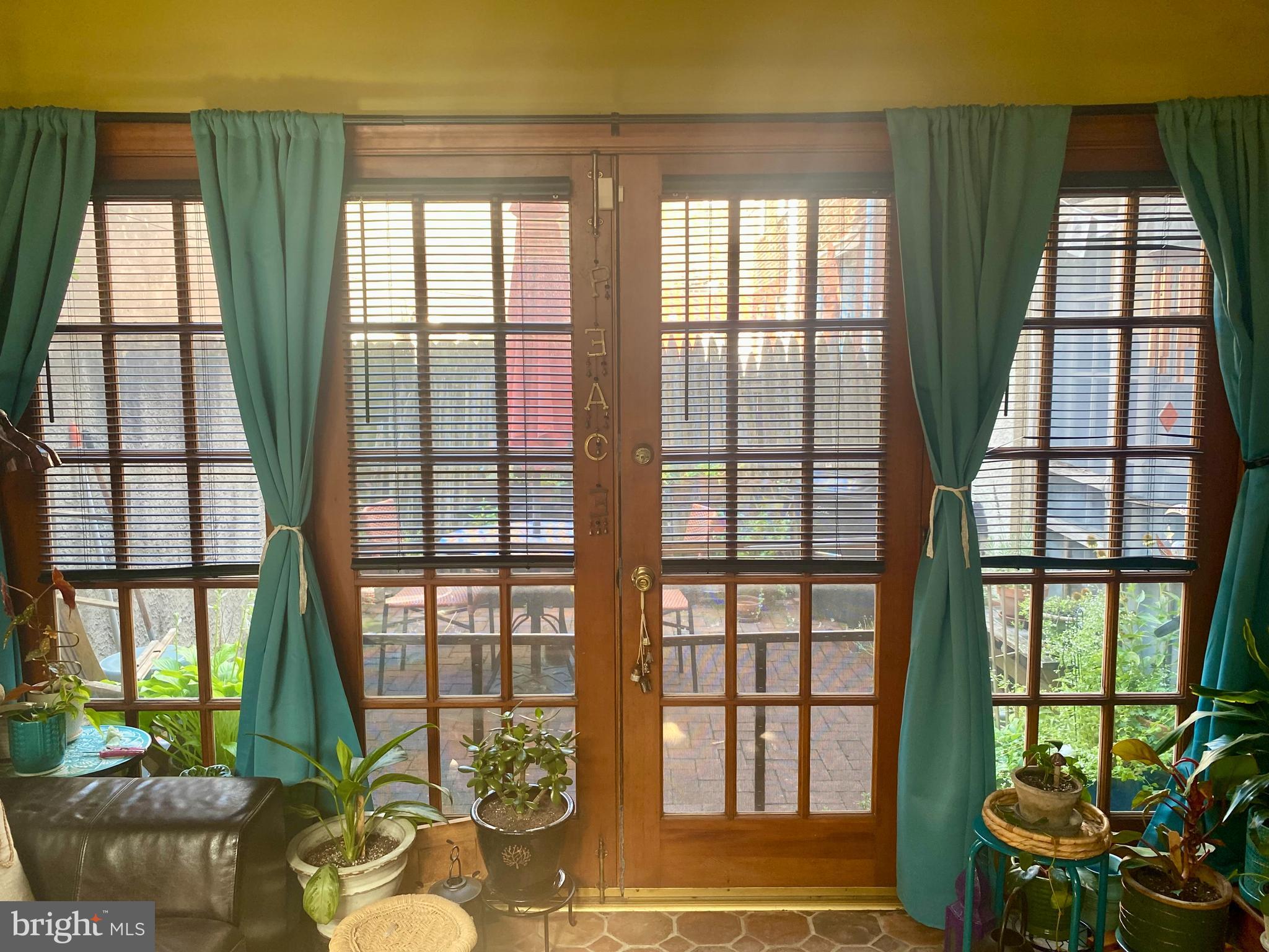 812-16 S Hancock St