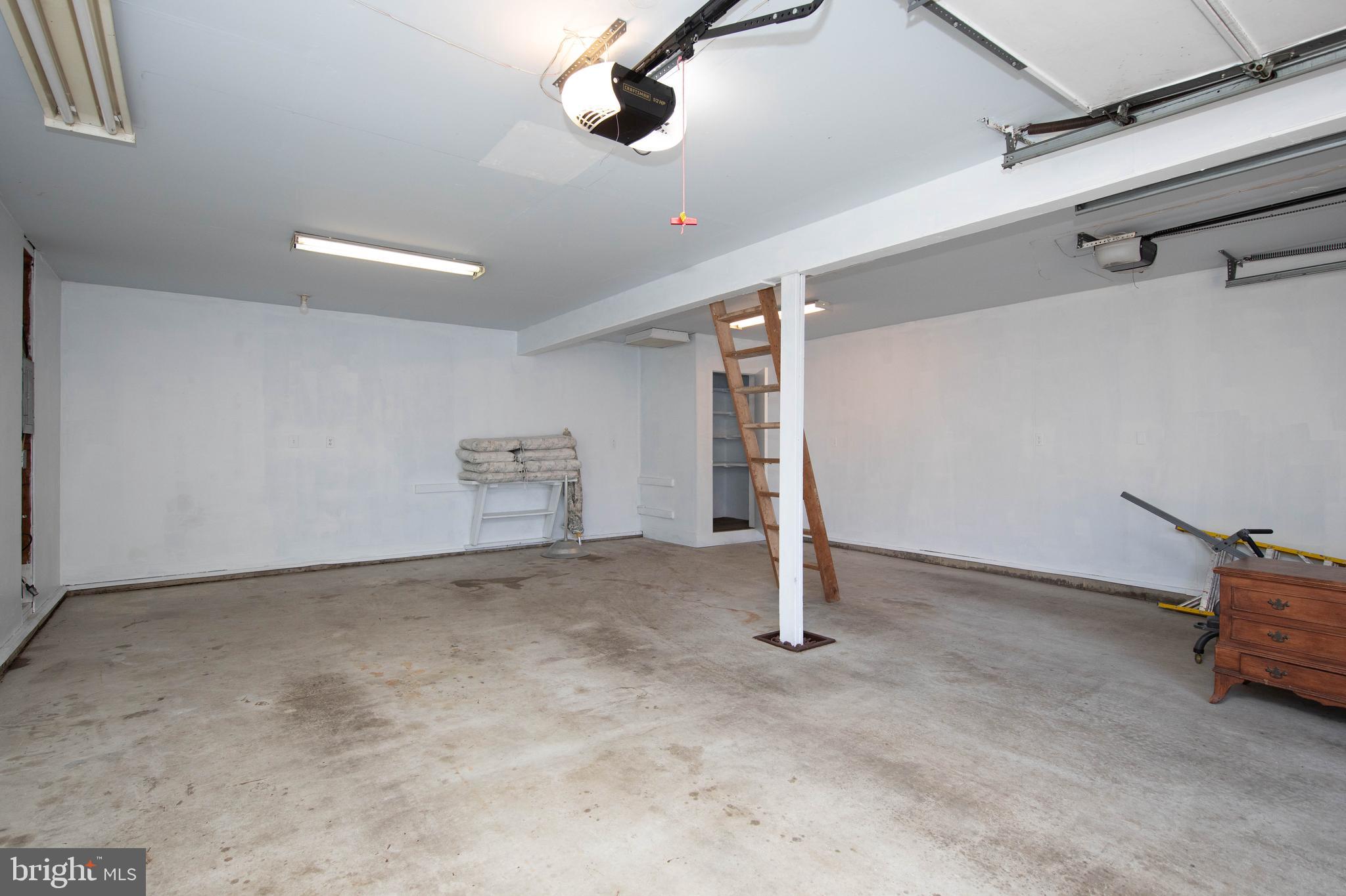 614 Cheswick Rd