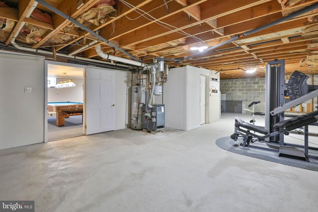 614 Cheswick Rd