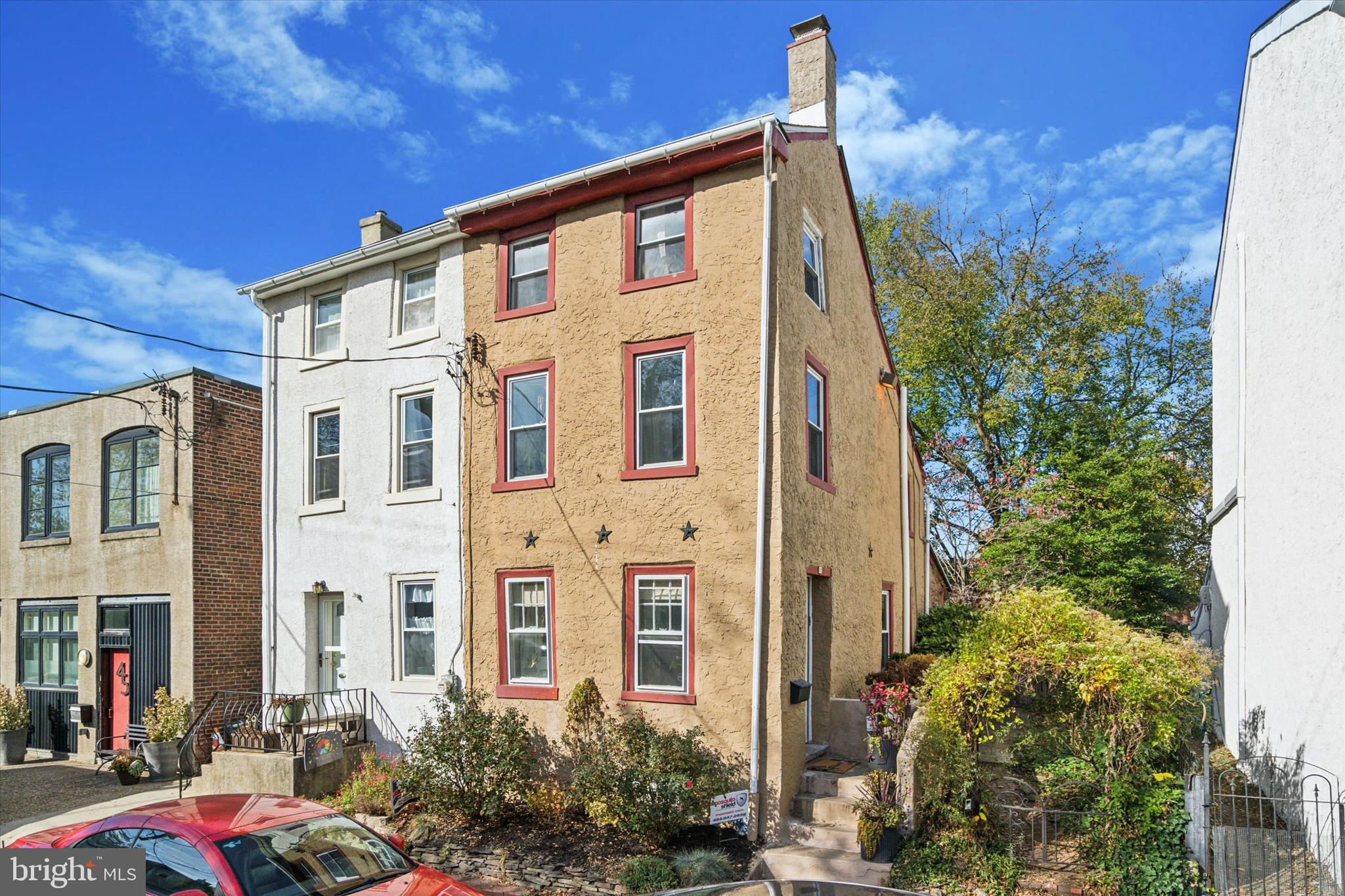 37 W Durham St