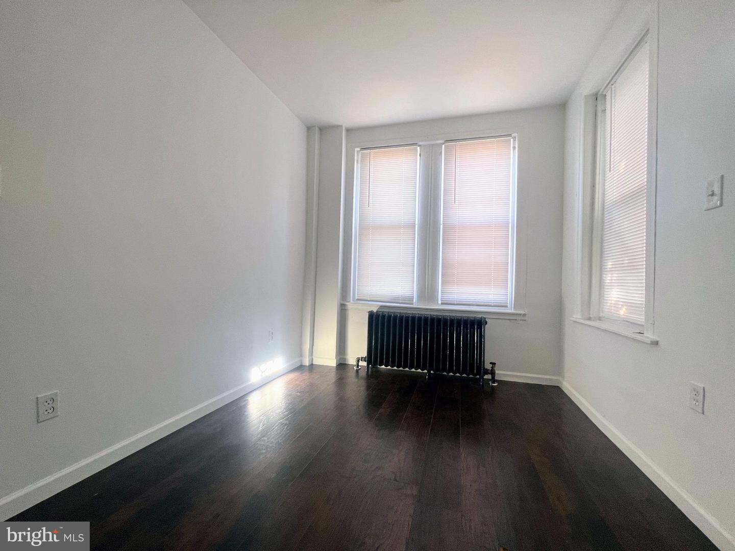 332 W MANHEIM ST #1