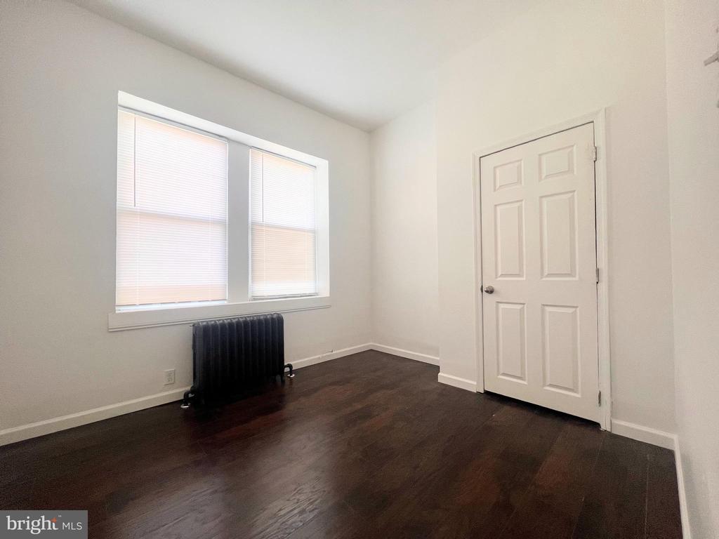 332 W MANHEIM ST #1