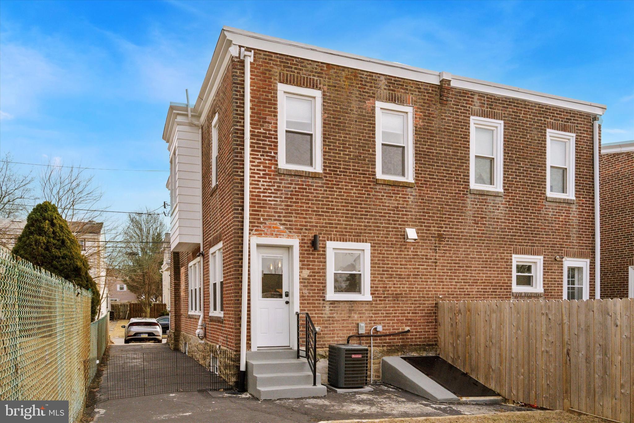 414 Cinnaminson St