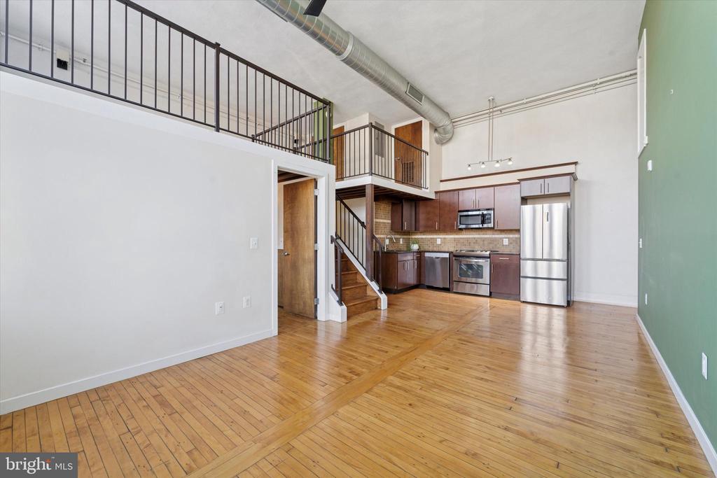1201-15 Fitzwater St #206