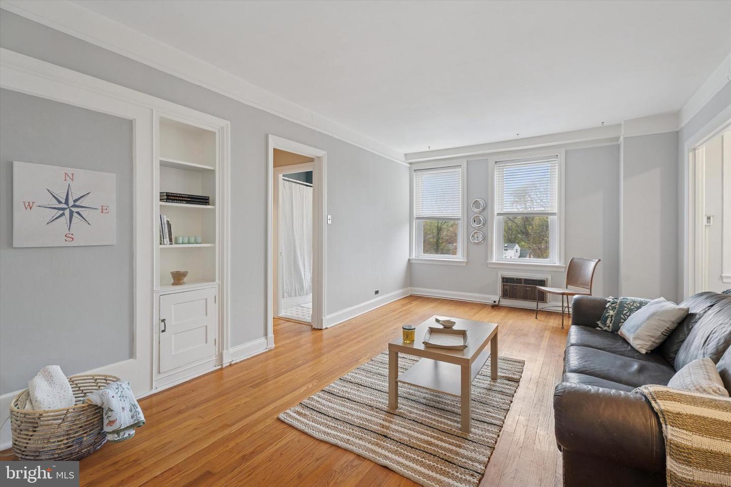 400 W Hortter St #502
