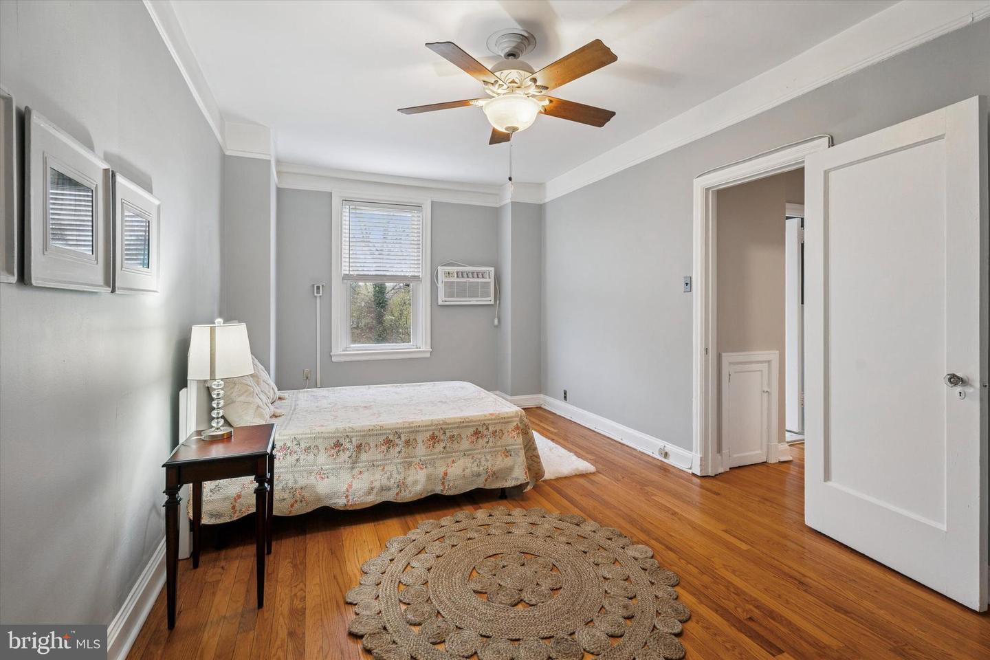 400 W Hortter St #502