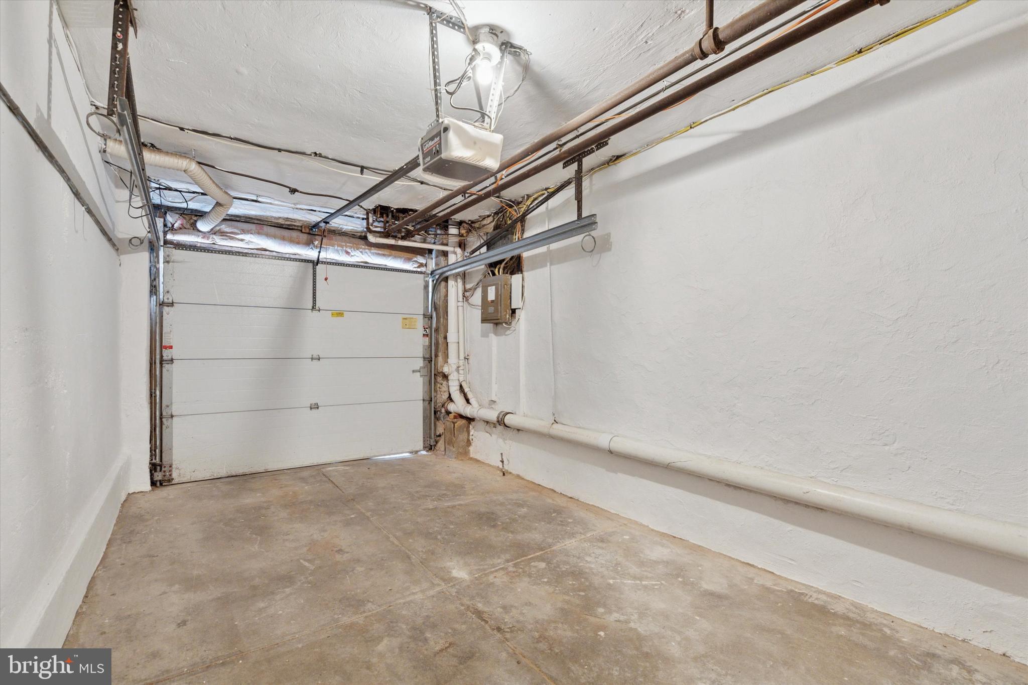 418 W Mount Airy Ave