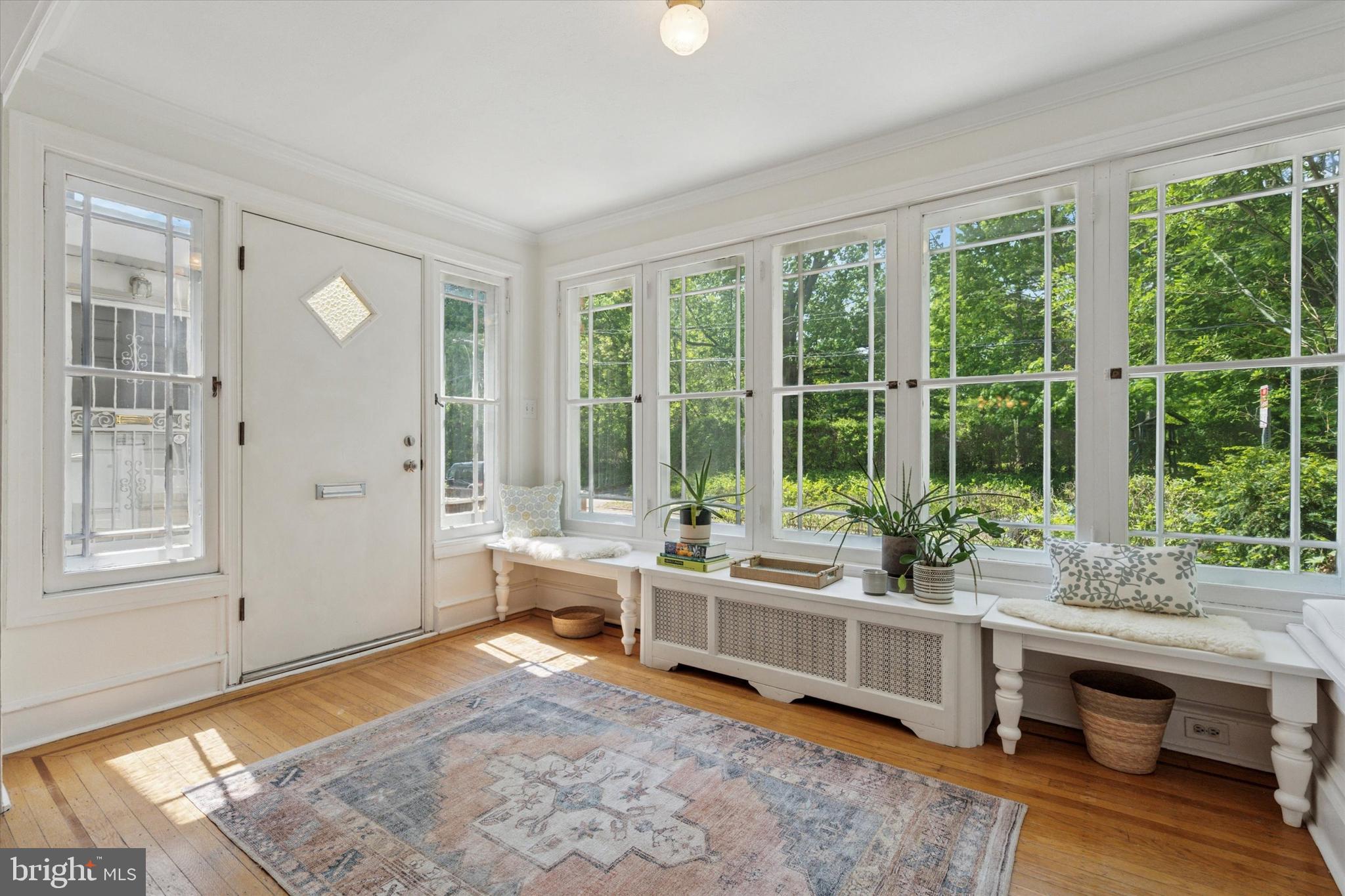 418 W Mount Airy Ave
