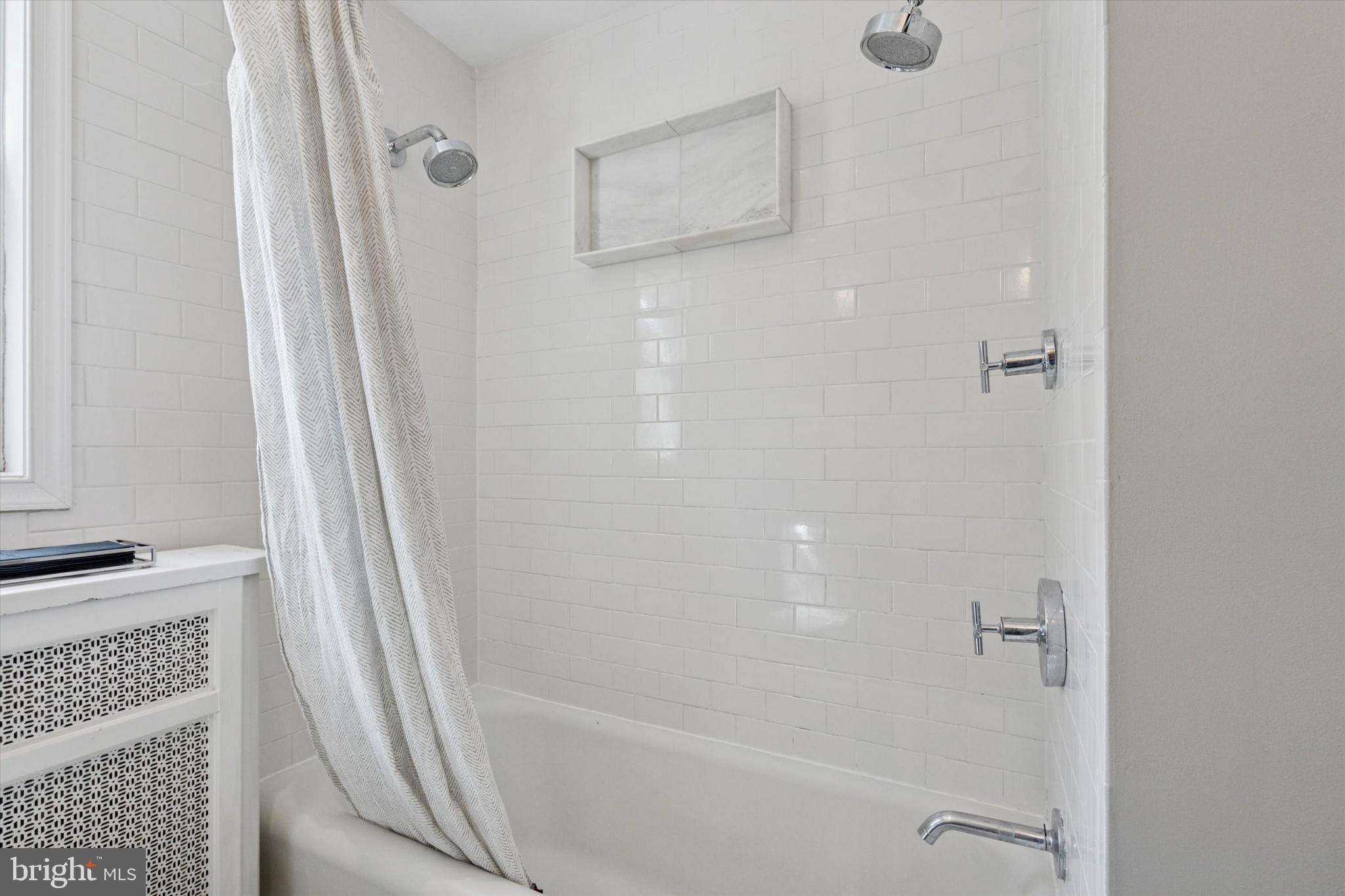 418 W Mount Airy Ave