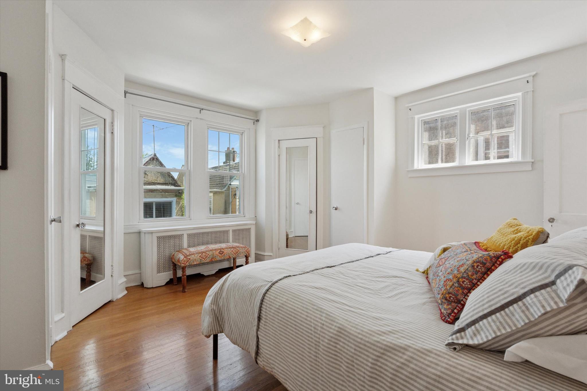 418 W Mount Airy Ave