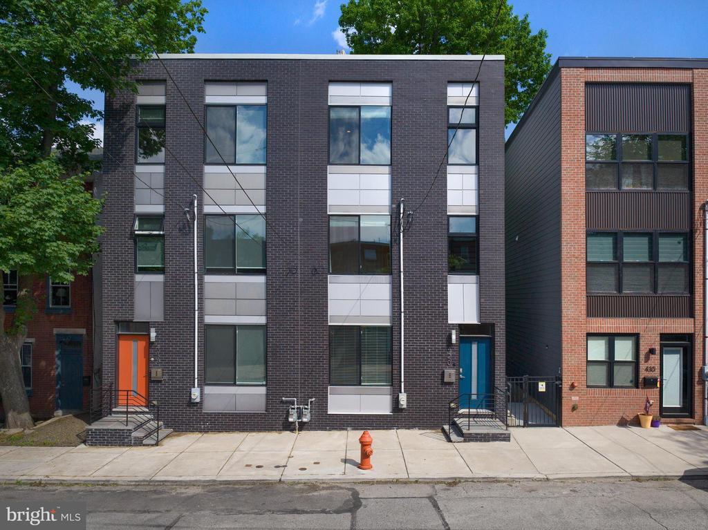 420 Kingsley St