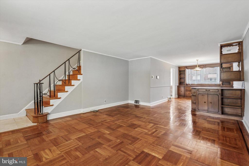 7549 Woodcrest