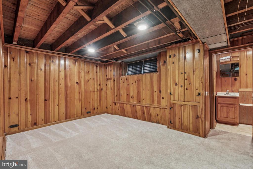 7549 Woodcrest