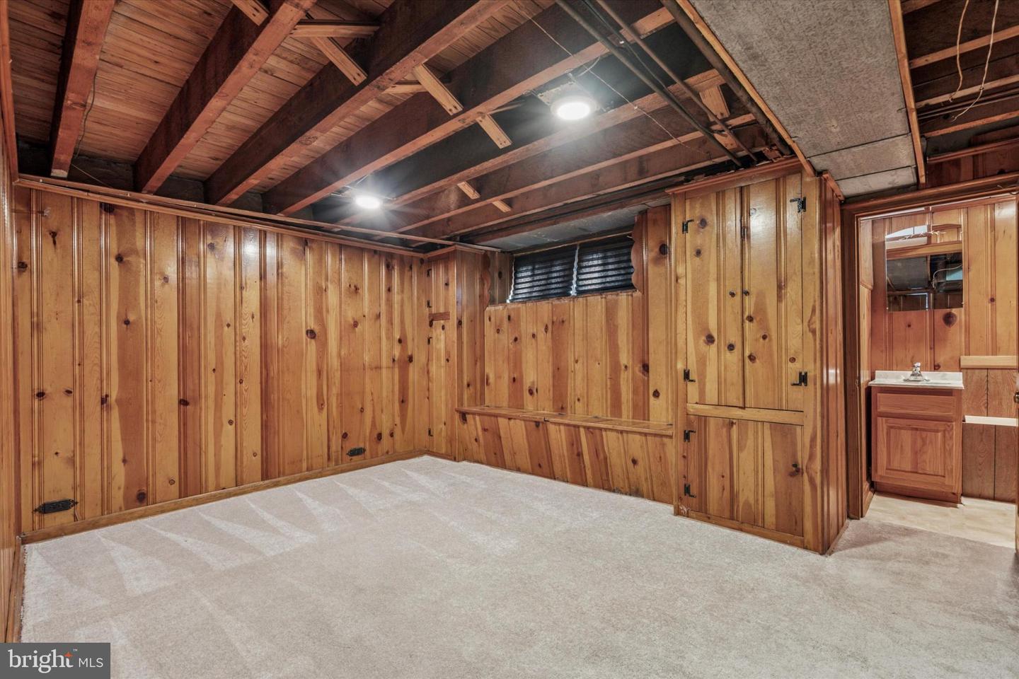 7549 Woodcrest