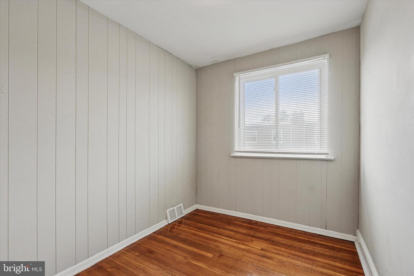 7549 Woodcrest