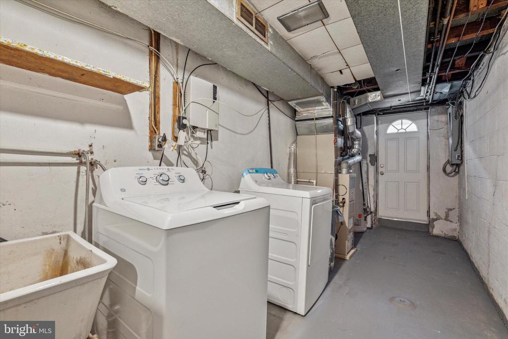 7549 Woodcrest